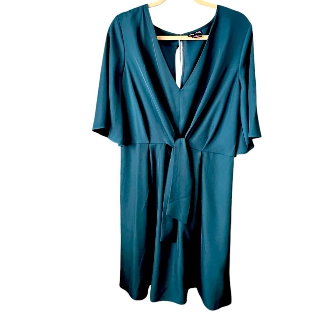City chic KNOT FRONT dress SIZE M/18